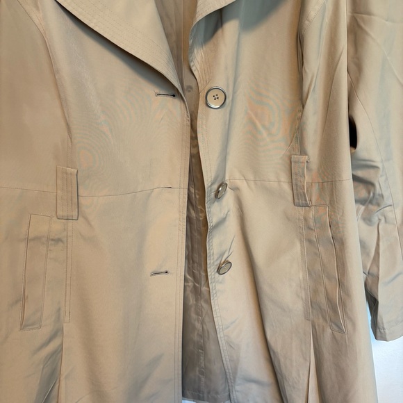LONDON FOG Trench Coat - Picture 6 of 14